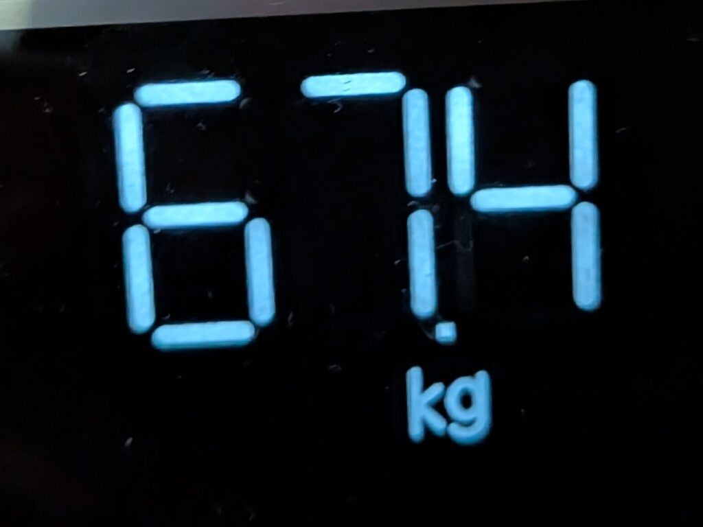 67.4 kg